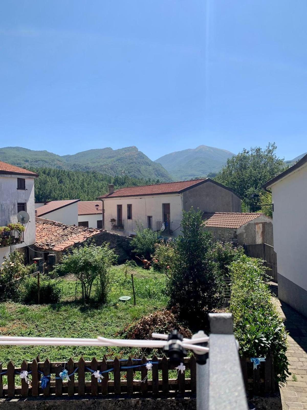 Albori Apartment San Severino Lucano Room photo