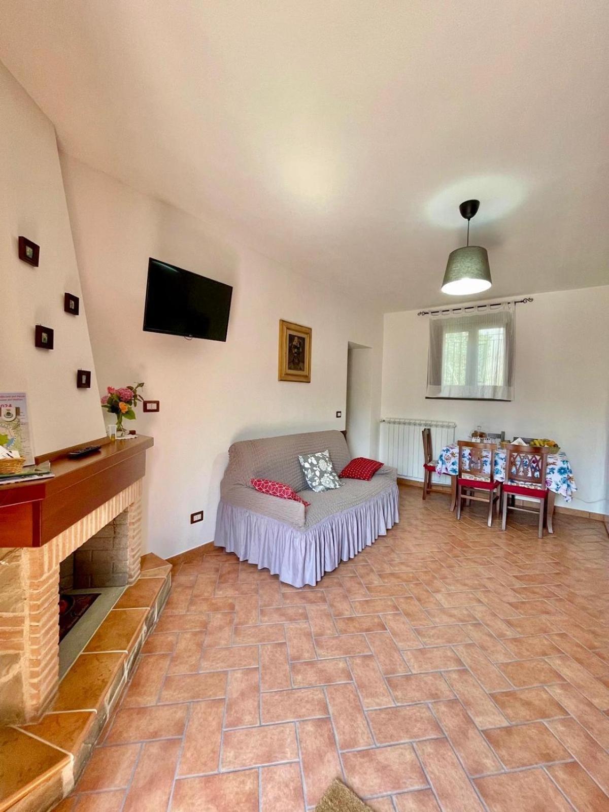 Albori Apartment San Severino Lucano Room photo