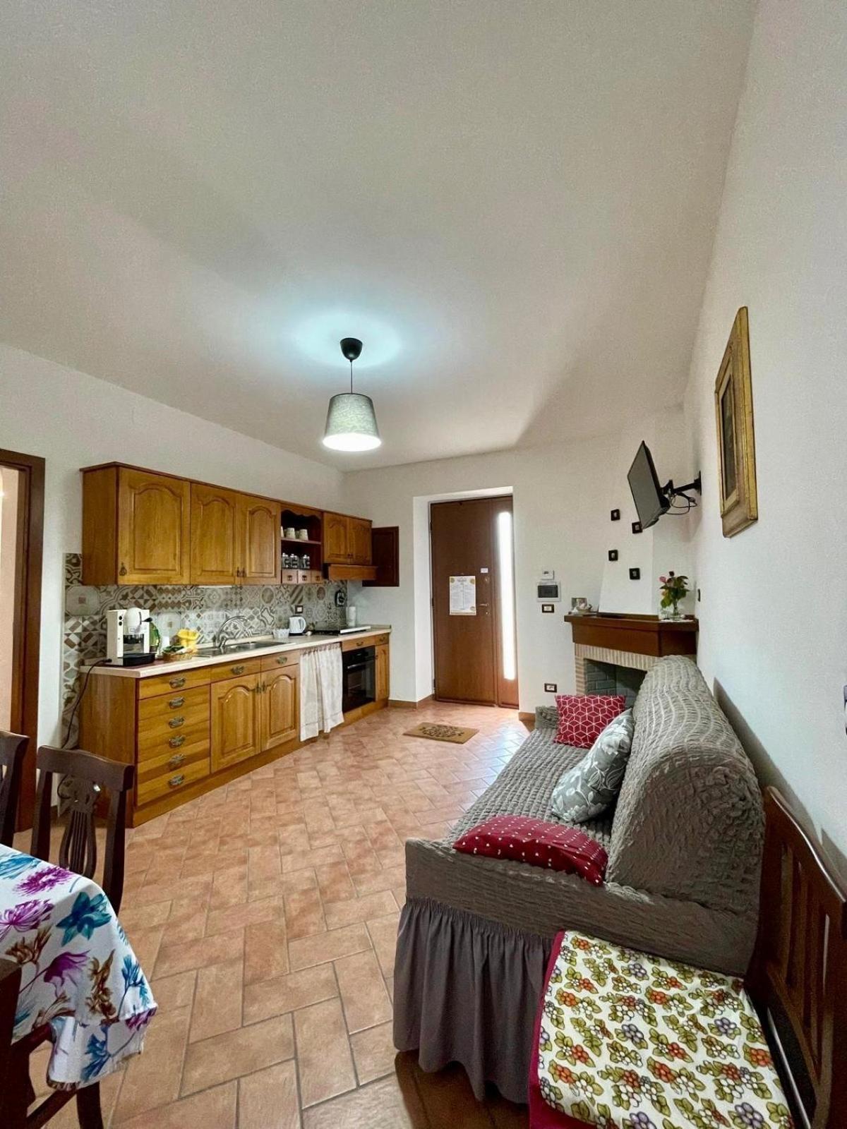 Albori Apartment San Severino Lucano Room photo